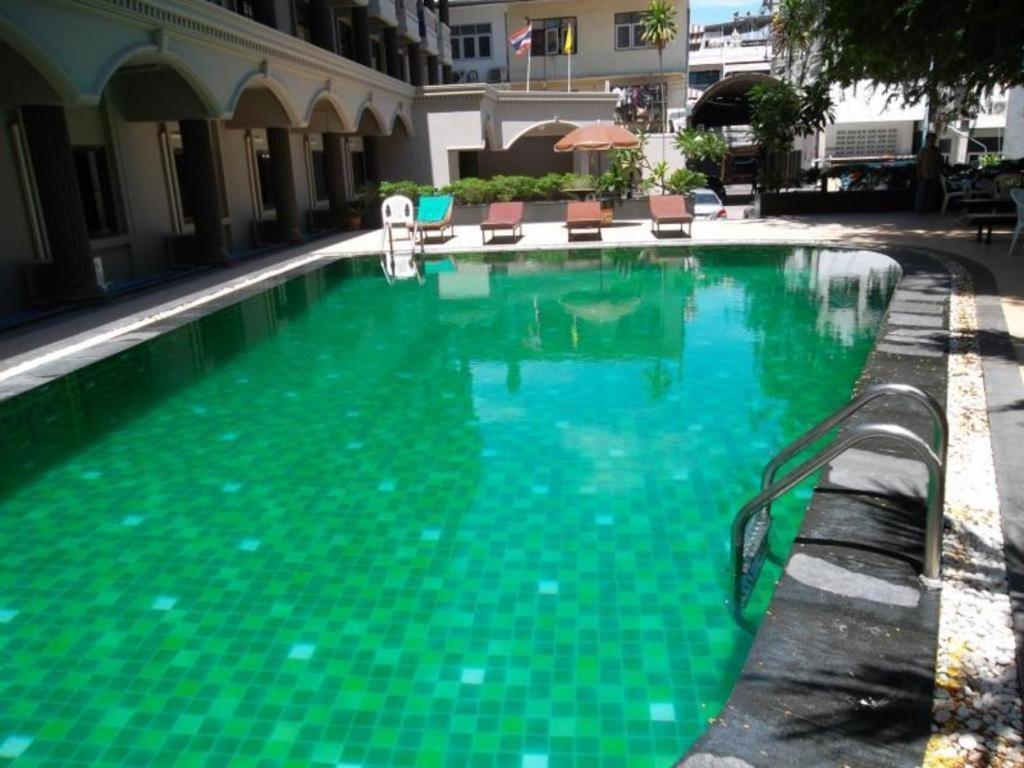 Honey Lodge Pattaya Eksteriør bilde