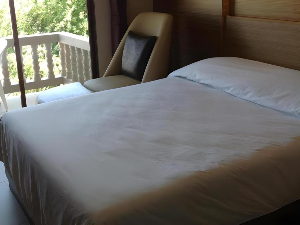 Honey Lodge Pattaya Eksteriør bilde