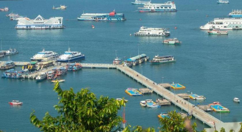 Honey Lodge Pattaya Eksteriør bilde